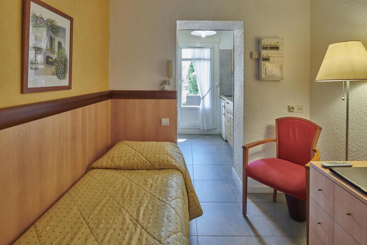 Residence Vacances Bleues Le Mediterranee Saint-Raphael  Bagian luar foto