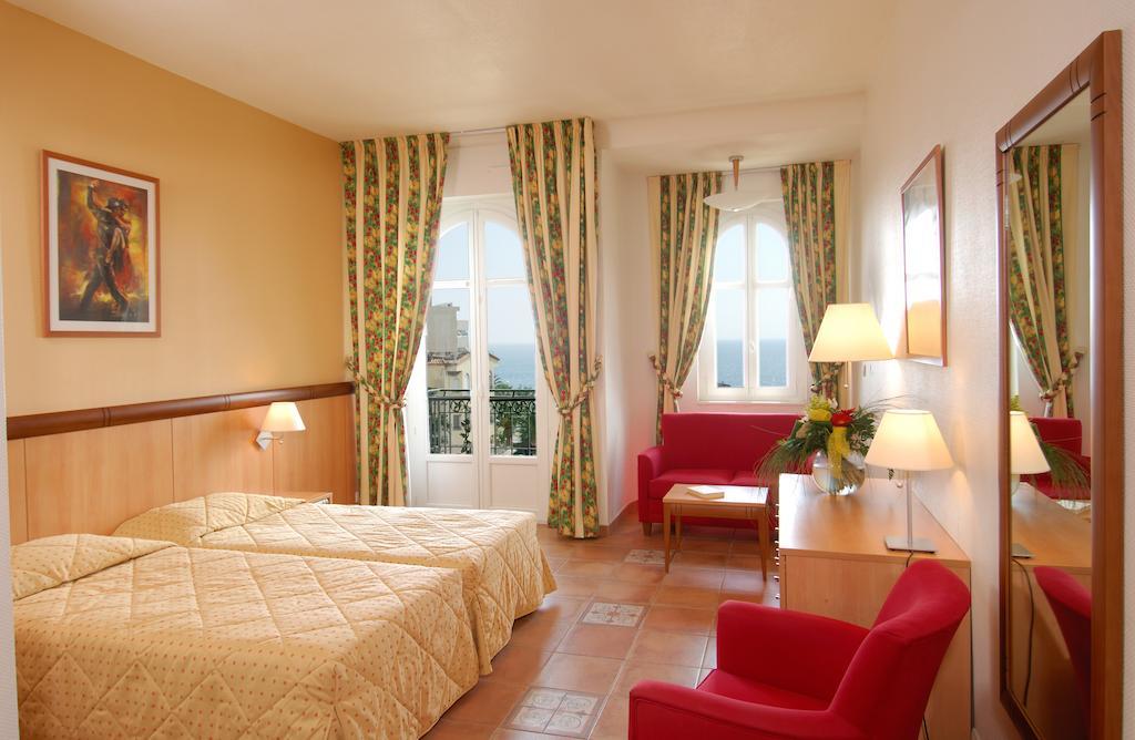 Residence Vacances Bleues Le Mediterranee Saint-Raphael  Ruang foto